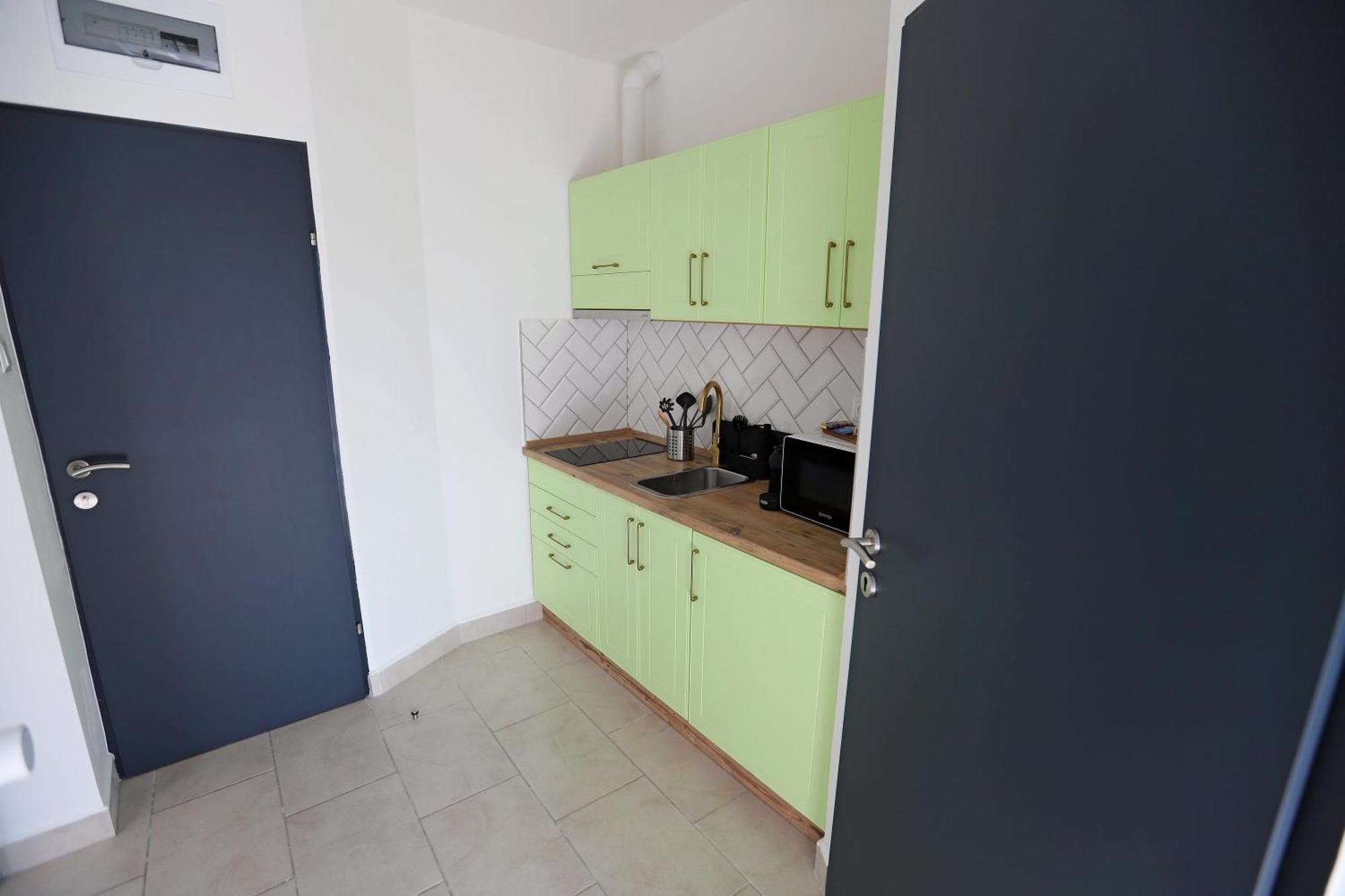 Natali Apartmanhaz Eger Buitenkant foto