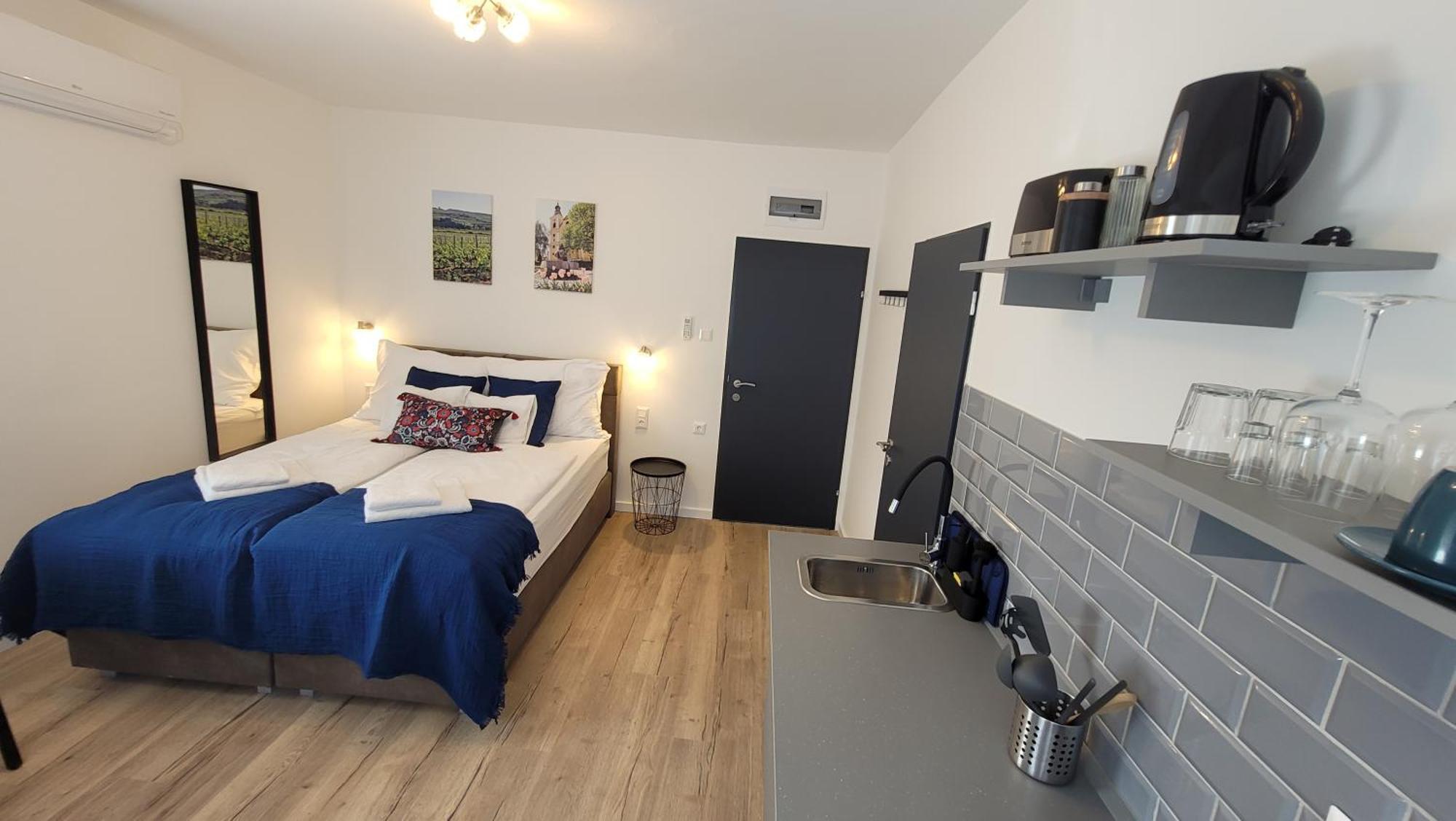 Natali Apartmanhaz Eger Buitenkant foto